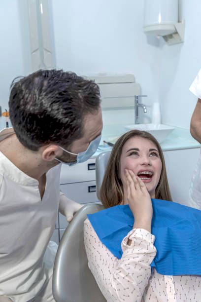 Best Emergency Treatment for Dental Infections or Abscesses in Lake Panasoffkee, FL
